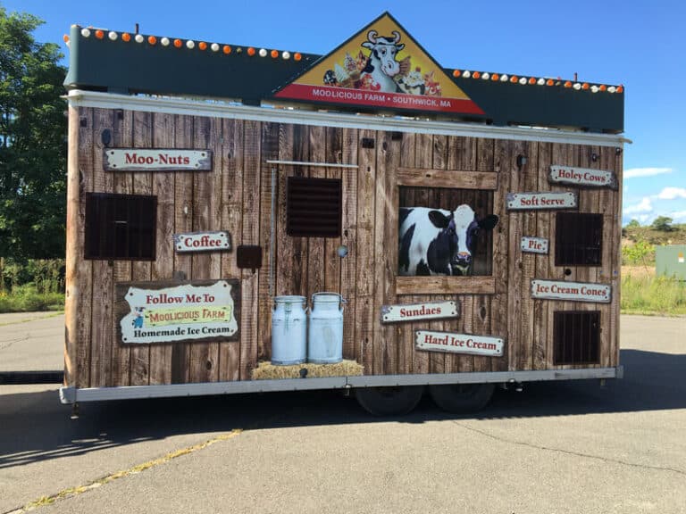 Moolicious vehicle graphics